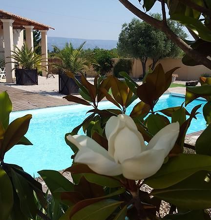 Bed and Breakfast Lamanderie En Provence Alleins Exterior foto
